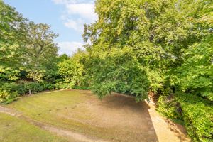 Photo 10- click for photo gallery